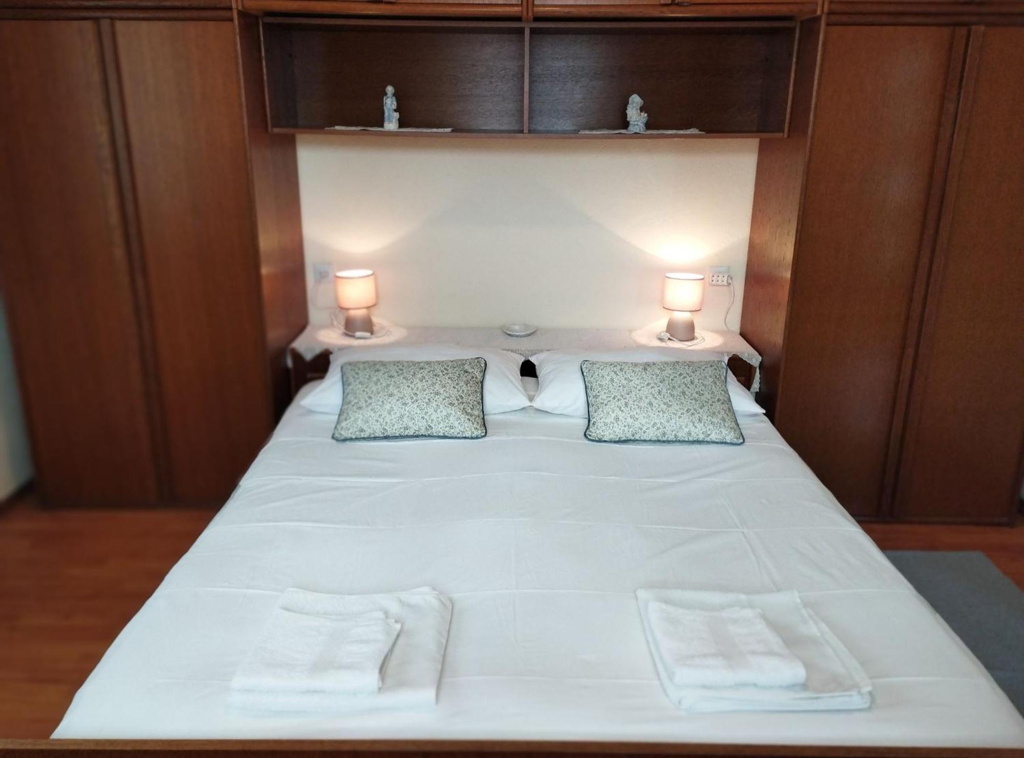 Apartments Gorana 斯普利特卡 外观 照片