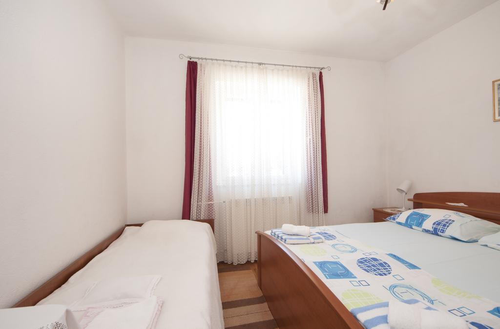 Apartments Gorana 斯普利特卡 外观 照片